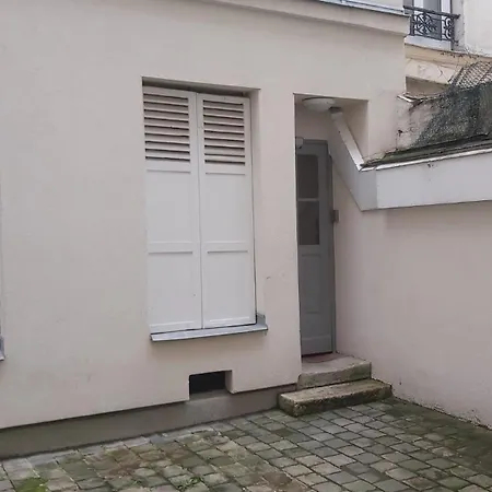 Rue Gauthey 17 * Paris