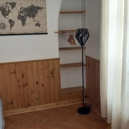 Rue Gauthey 17 Apartment